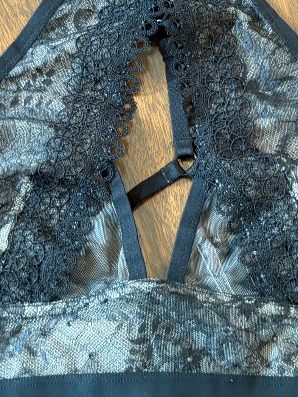 Victoria’s Secret Very Sexy Lace Bralette Intimates Crop Top Bra Black & Nude - Picture 11 of 12